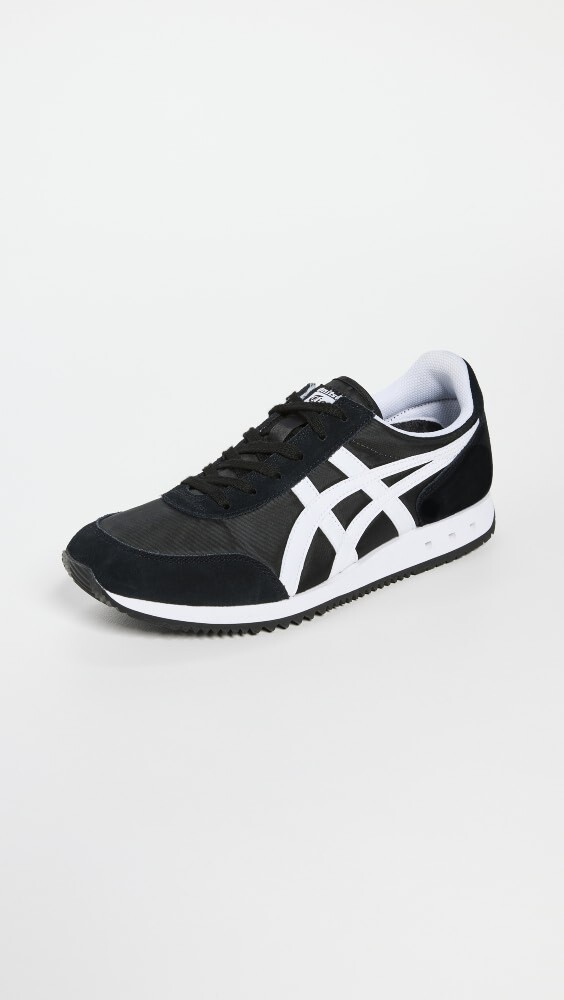 

Кроссовки Onitsuka Tiger New York Unisex, черный