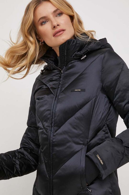 

Куртка Calvin Klein, черный