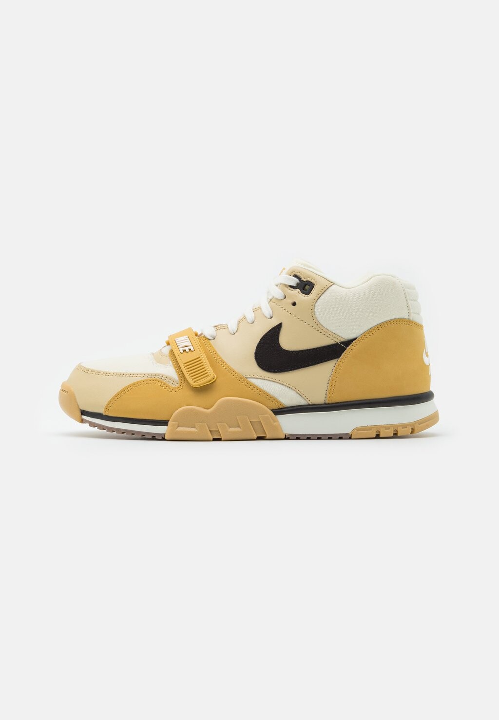 

Высокие кроссовки Nike Air Trainer 1, кокосовое молоко / черный