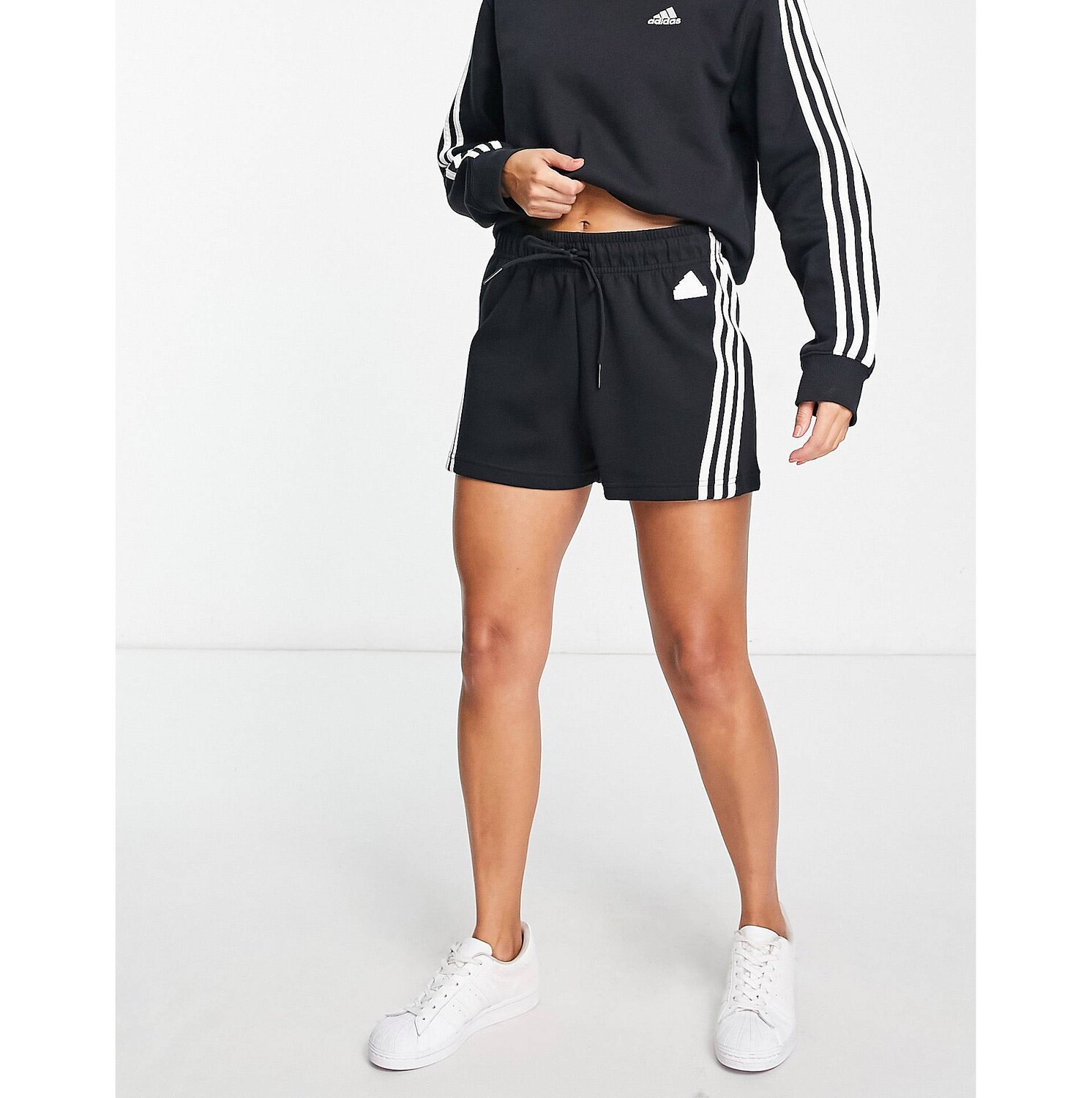 

Черные шорты с 3 полосками adidas Sportswear Future Icons adidas performance