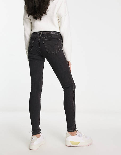 

Черные джинсы скинни Levi's 710