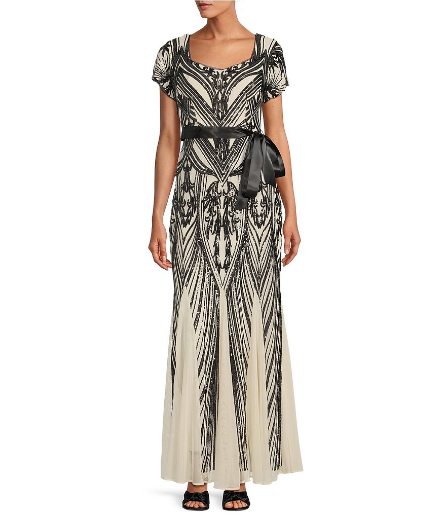 R & M Richards Платье миниатюрного размера с короткими рукавами и вырезом в форме сердца, украшенное блестками и вставкой в ​​виде годе, бежевый