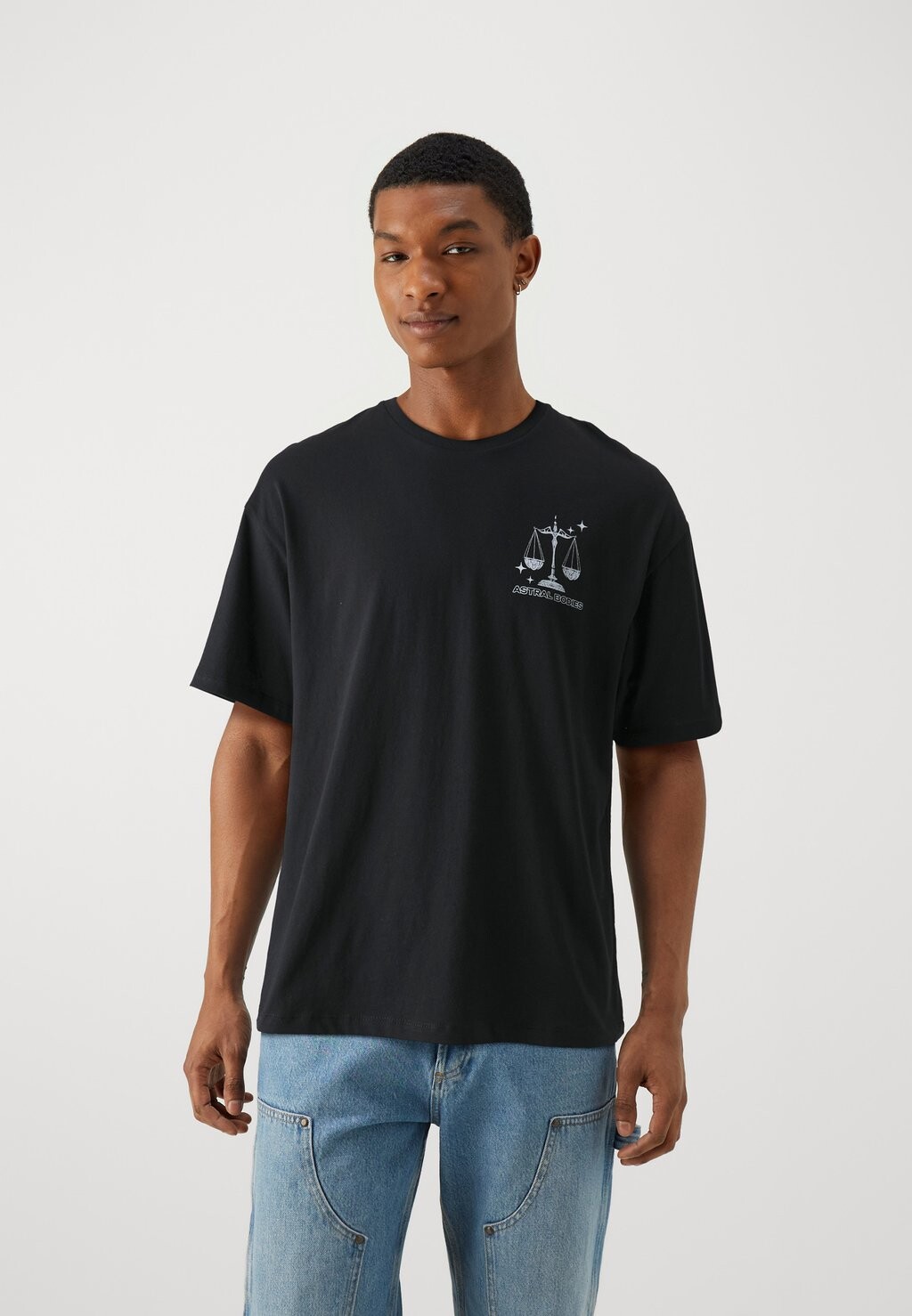 

Футболка с принтом JORASTRAL TEE UNISEX Jack & Jones, черный