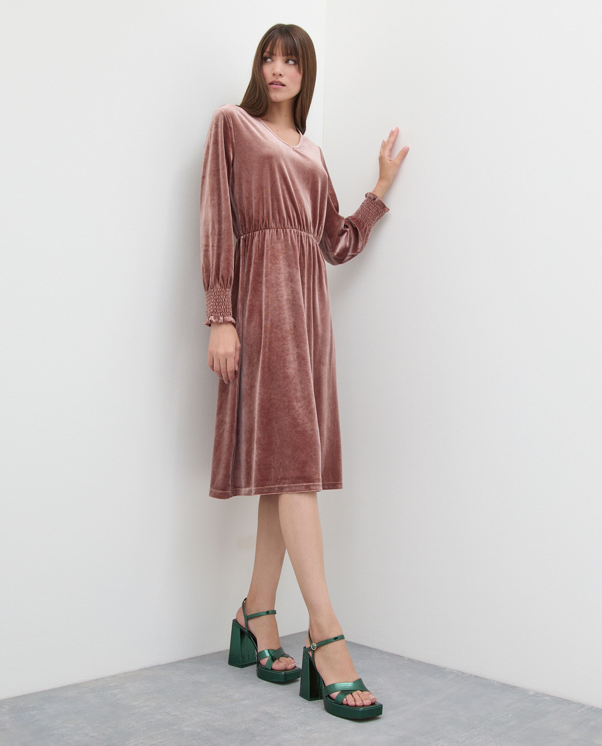 Женское бархатное платье миди Iwie, пудрово-розовый цена и фото