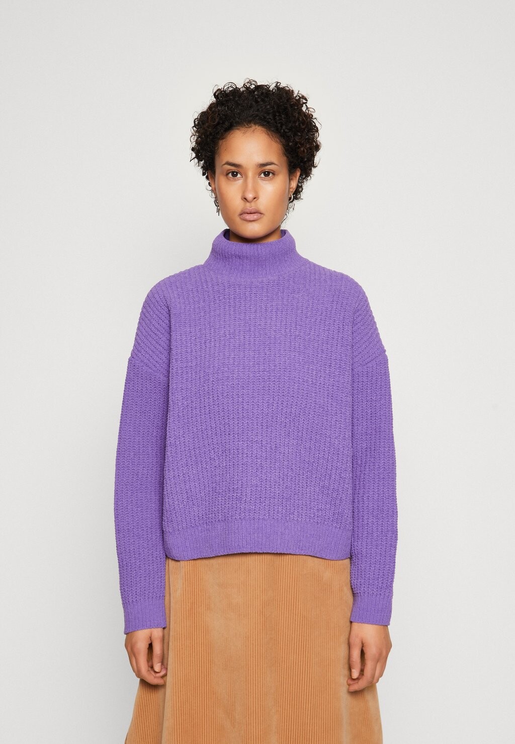 

Свитшот Vero Moda VMKAIA HIGHNECK, цвет passion flower