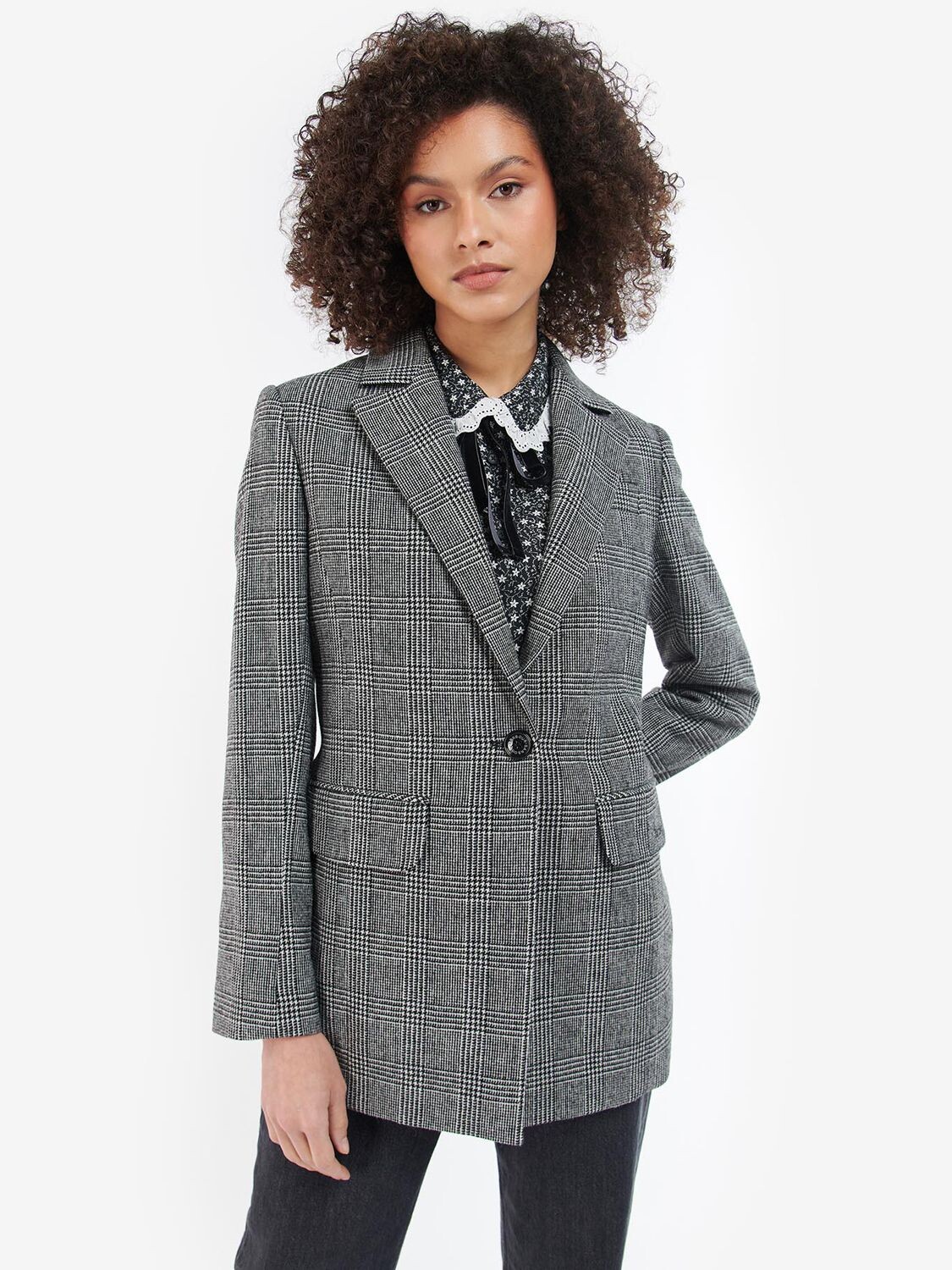 

Приталенная куртка в клетку Barbour Nyla Prince Of Wale, черная