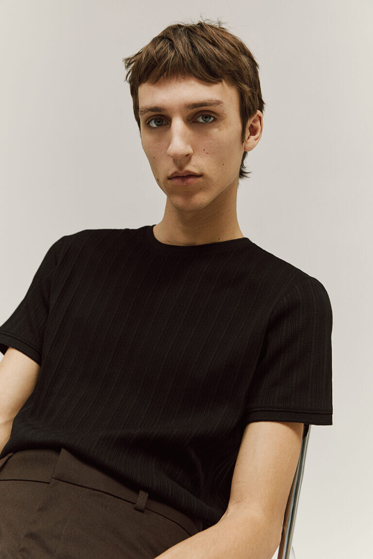 

Футболка стандартного кроя вязки pointelle H&M, черный
