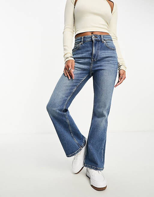 

Синие расклешенные джинсы ASOS DESIGN Petite