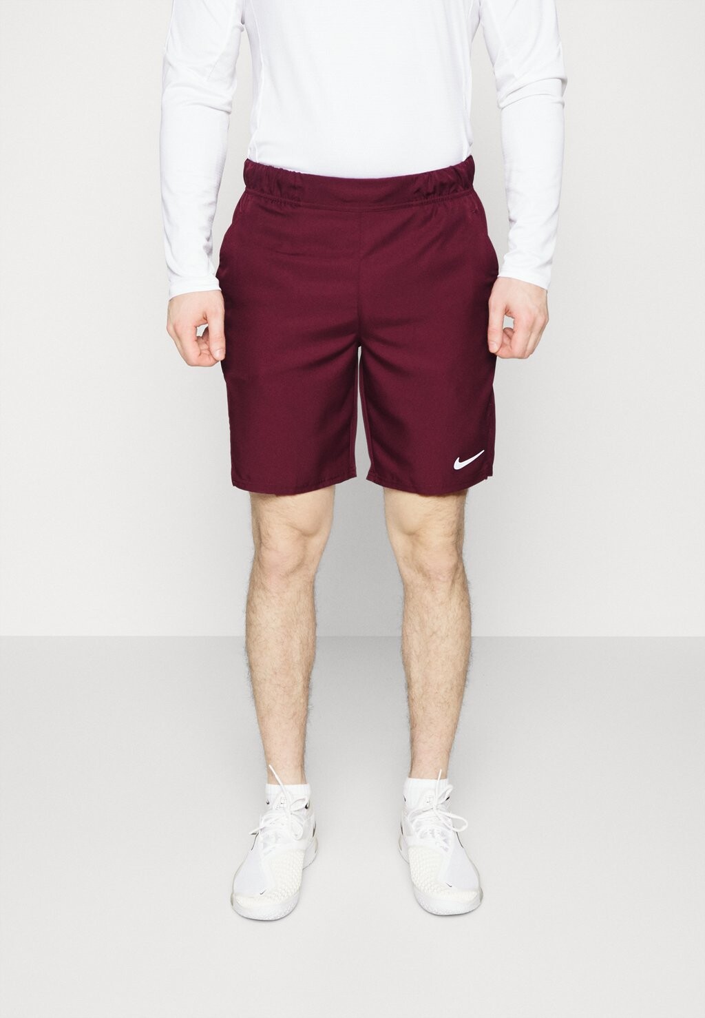

Спортивные шорты Nike