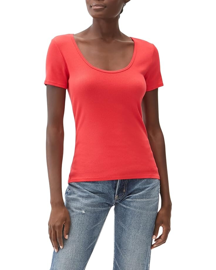 

Топ Michael Stars Fiona Ultra Rib Rounded V-Neck, цвет Salsa