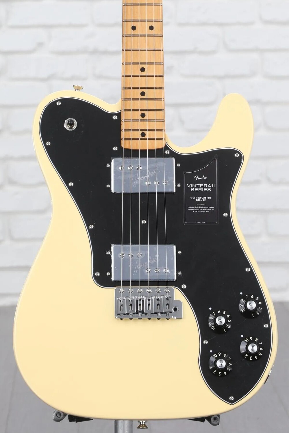 

Новая электрогитара Fender Vintera II '70s Telecaster Deluxe - винтажный белый цвет