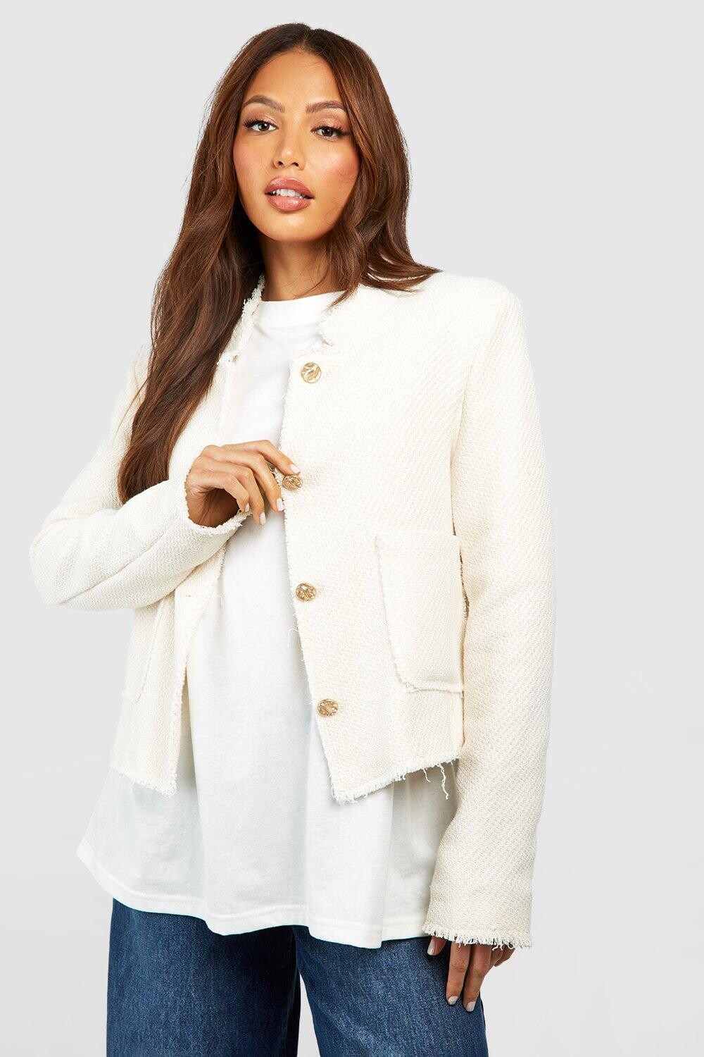 

Куртка с потертостями на подплечниках Tall Boucle boohoo, белый