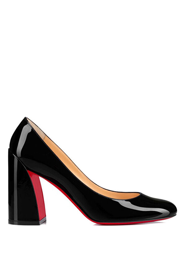 

Черные кожаные туфли на каблуке mis sab Christian Louboutin
