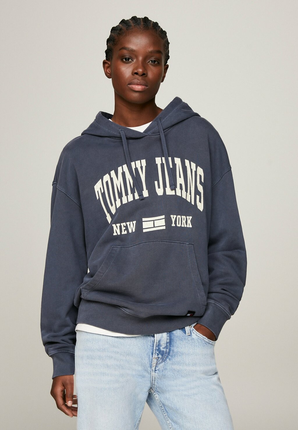 Худи Tommy Jeans, цвет dark night navy