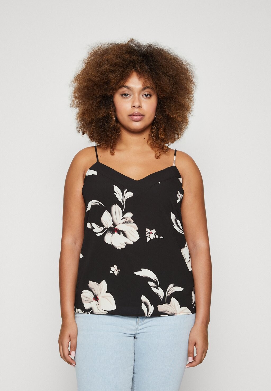 

Топ CARLUX LIFE SINGLET ONLY Carmakoma, цвет black/white