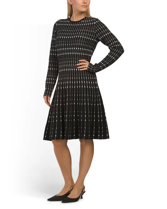 

Расклешенное платье вязки интарсия с длинными рукавами Julia Jordan, черный/белый