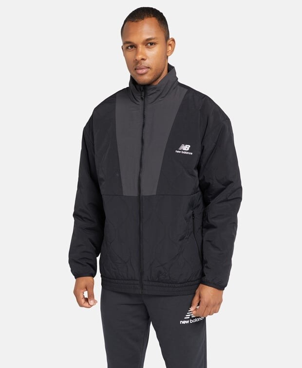 

Зимняя куртка New Balance, черный