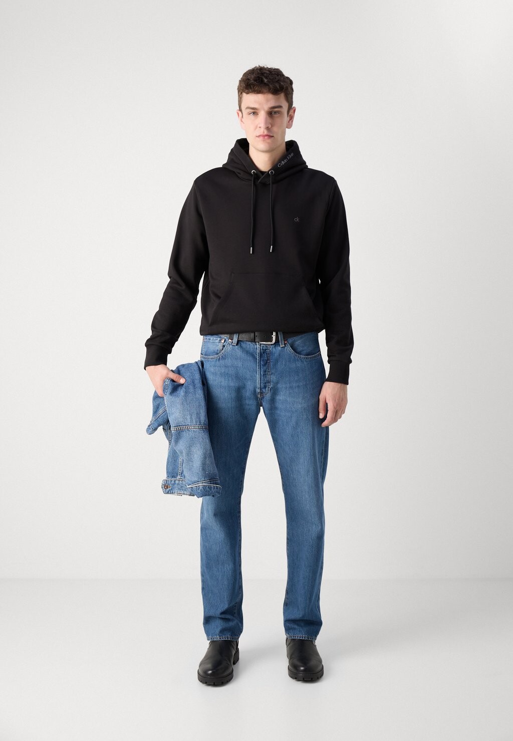 

Свитер с капюшоном NECK LOGO HOODIE Calvin Klein, черный