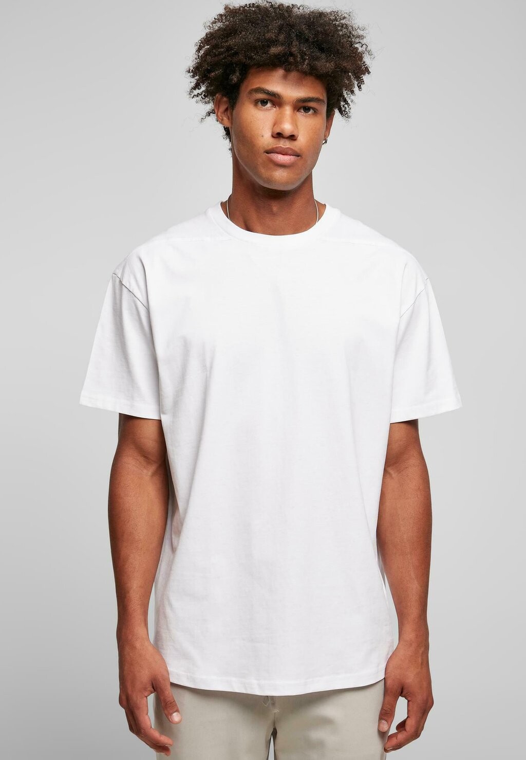 

Футболка базовая CURVED Urban Classics, цвет white