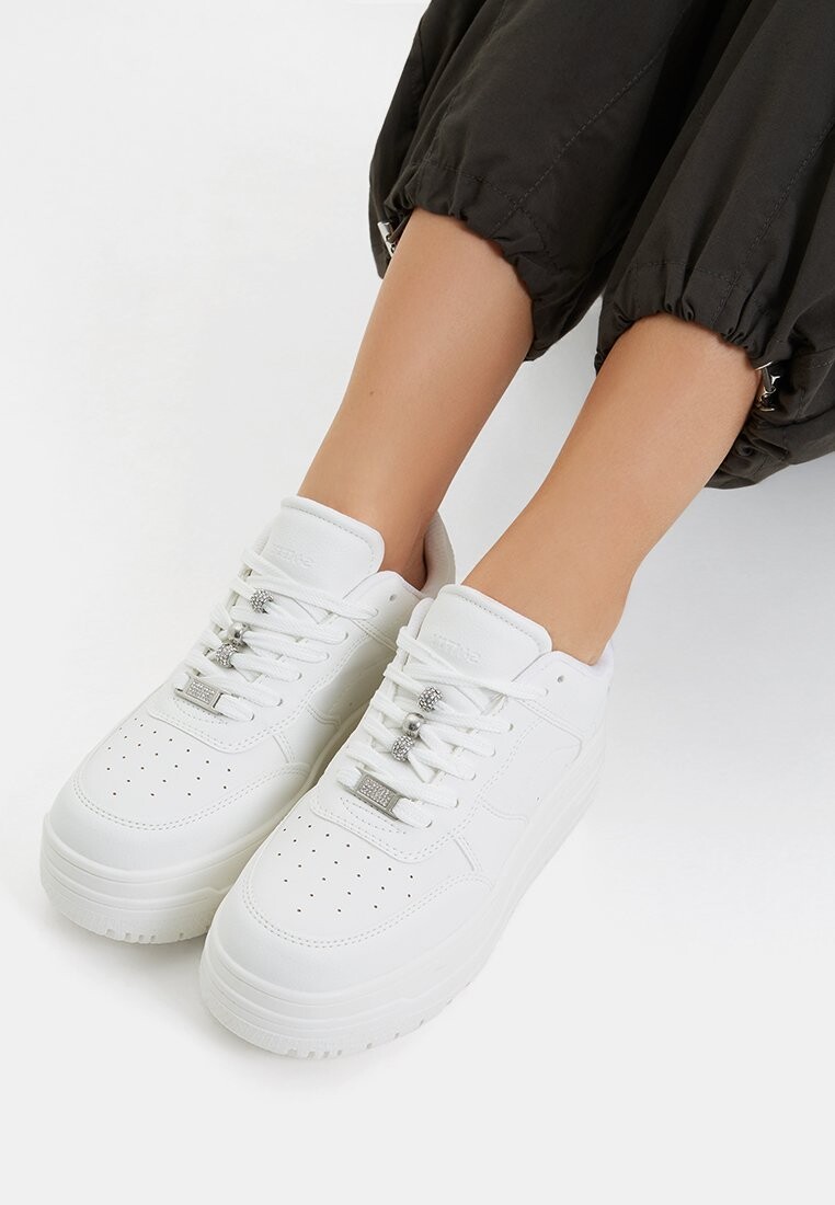 

Кроссовки Bershka, белый
