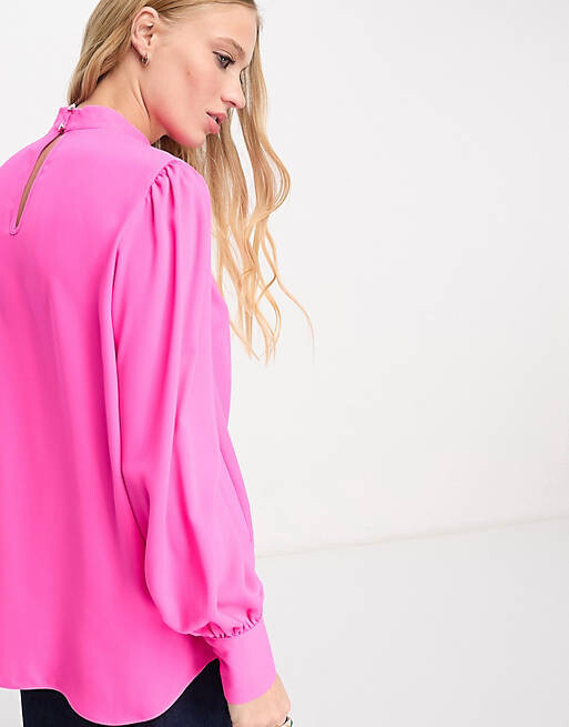 

Розовая блузка с закрученным воротником River Island