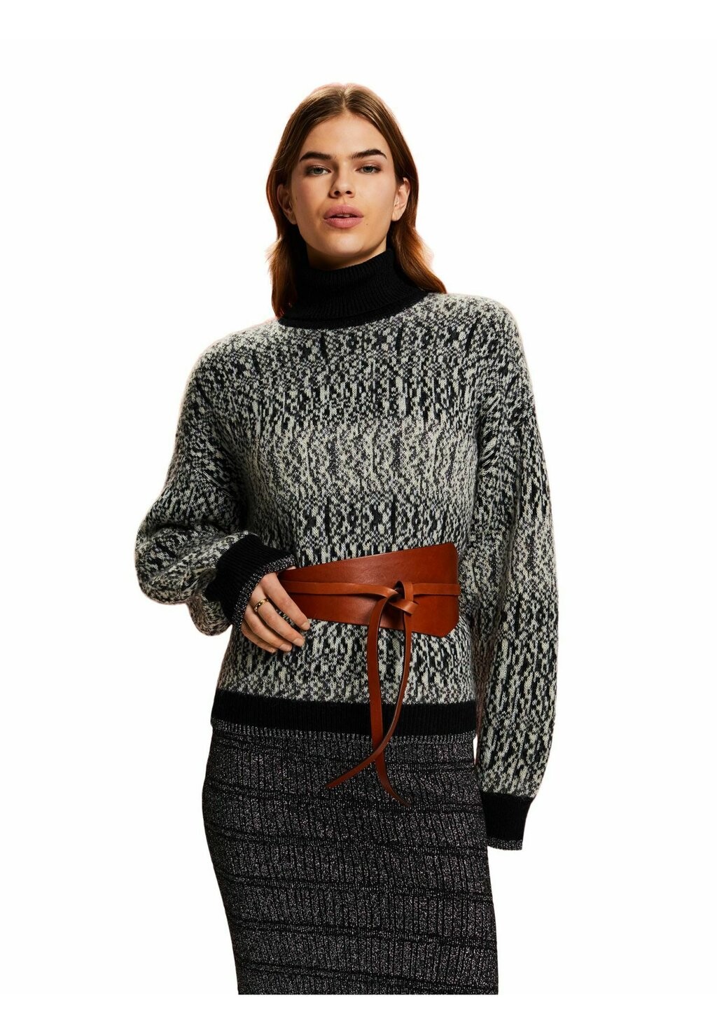 

Свитшот Esprit, черный
