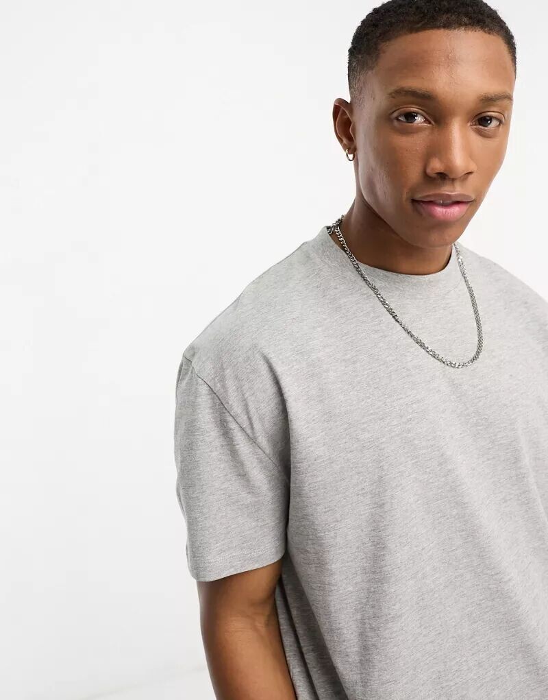 

Серая футболка свободного кроя ASOS