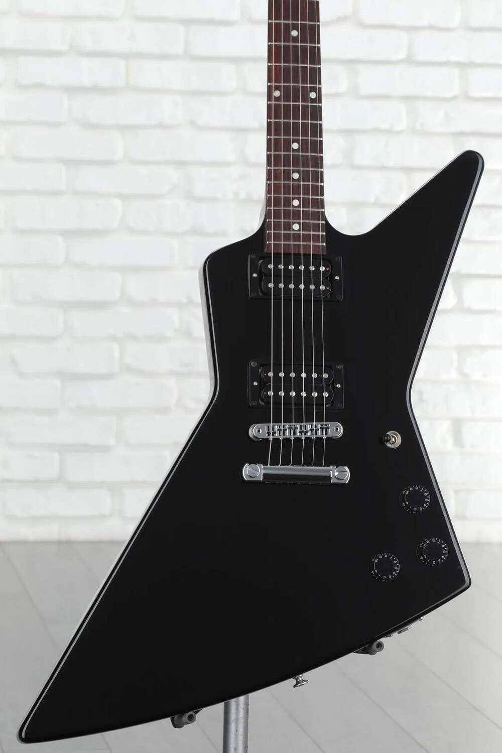 

Электрогитара Gibson '80s Explorer Solidbody - черное дерево