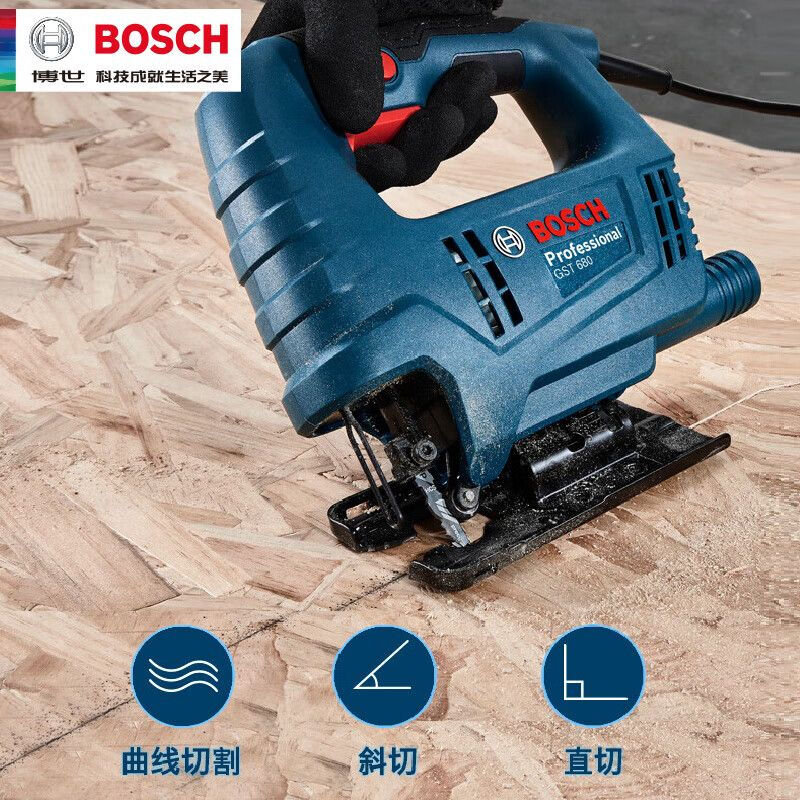 Лобзик Bosch GST 680 Professional, 520W