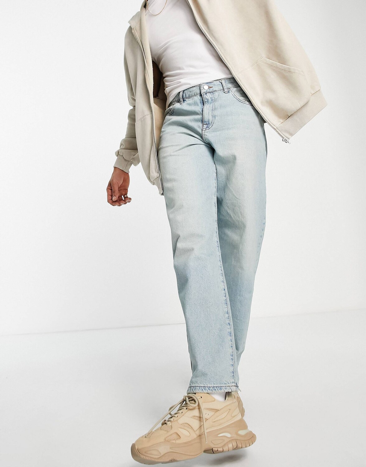 

Голубые мешковатые джинсы ASOS DESIGN