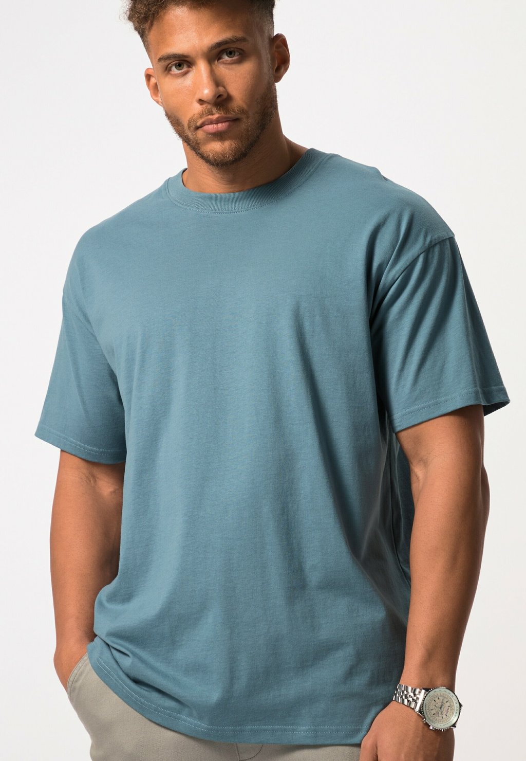 Базовая футболка STHUGE HALBARM, цвет ash gray