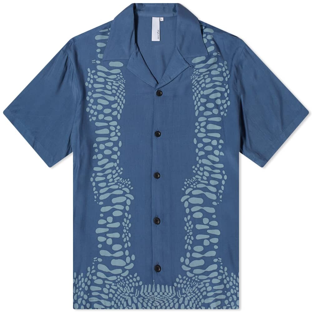 

Рубашка Magic Castles Ink Dot Wave Vacation Shirt