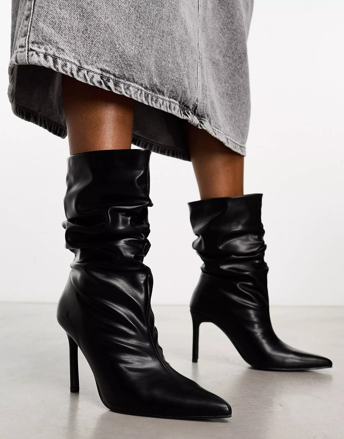 

Полусапоги Public Desire Lilu Ruched Heeled Ankle, черный