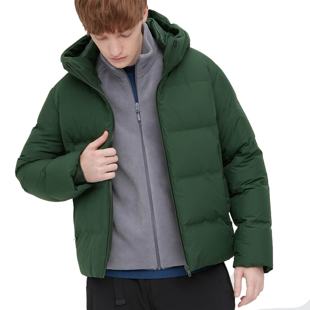 

Пуховик Uniqlo Ultra Seamless Down 3D Cut, зеленый