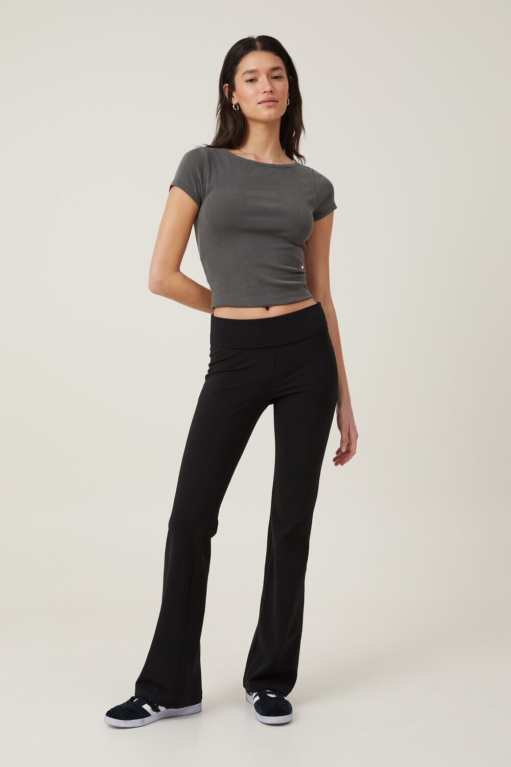 

Брюки Беллы Бутлег Cotton On