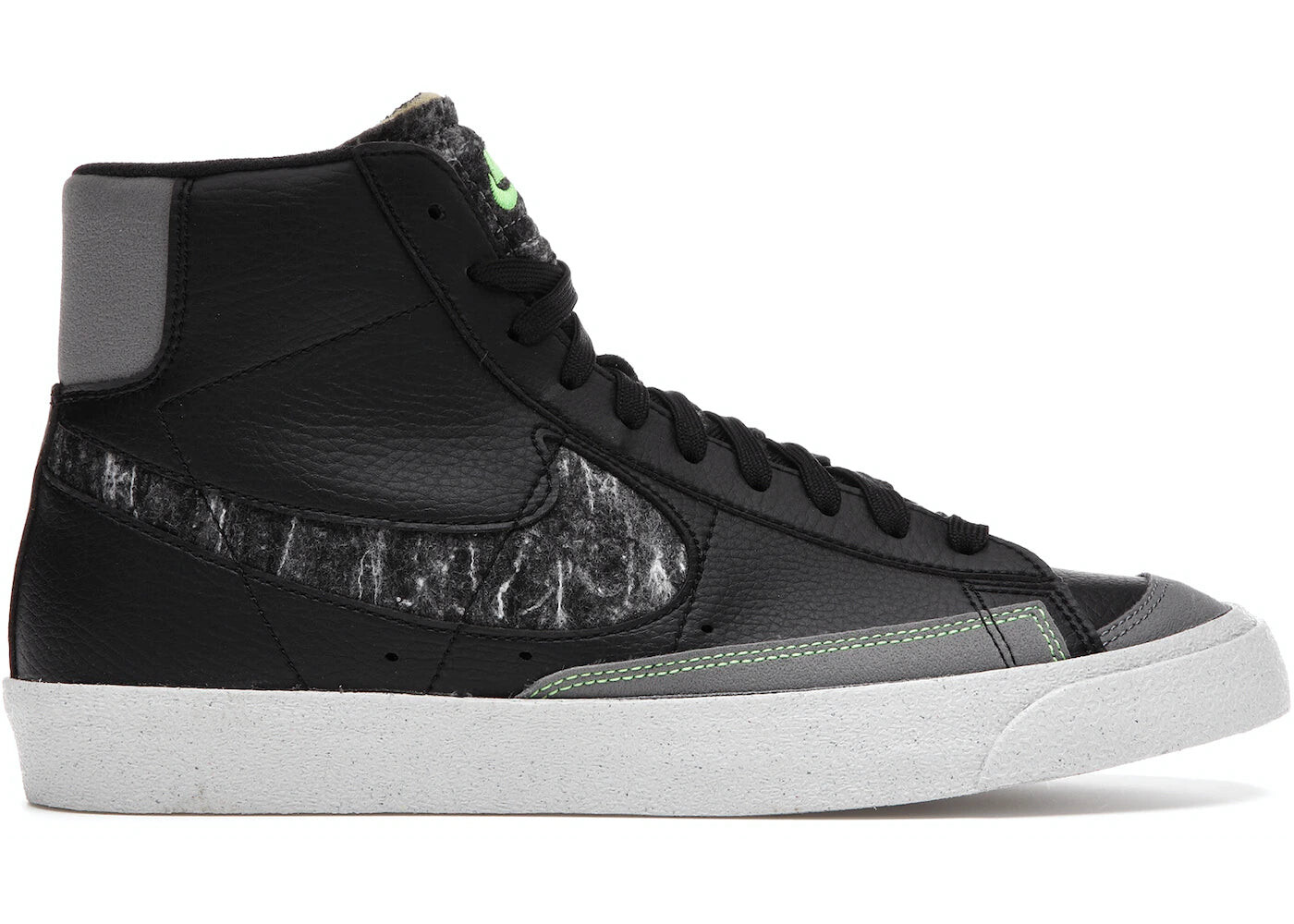 

Кроссовки Nike Blazer Mid 77 Vintage Black Light Bone
