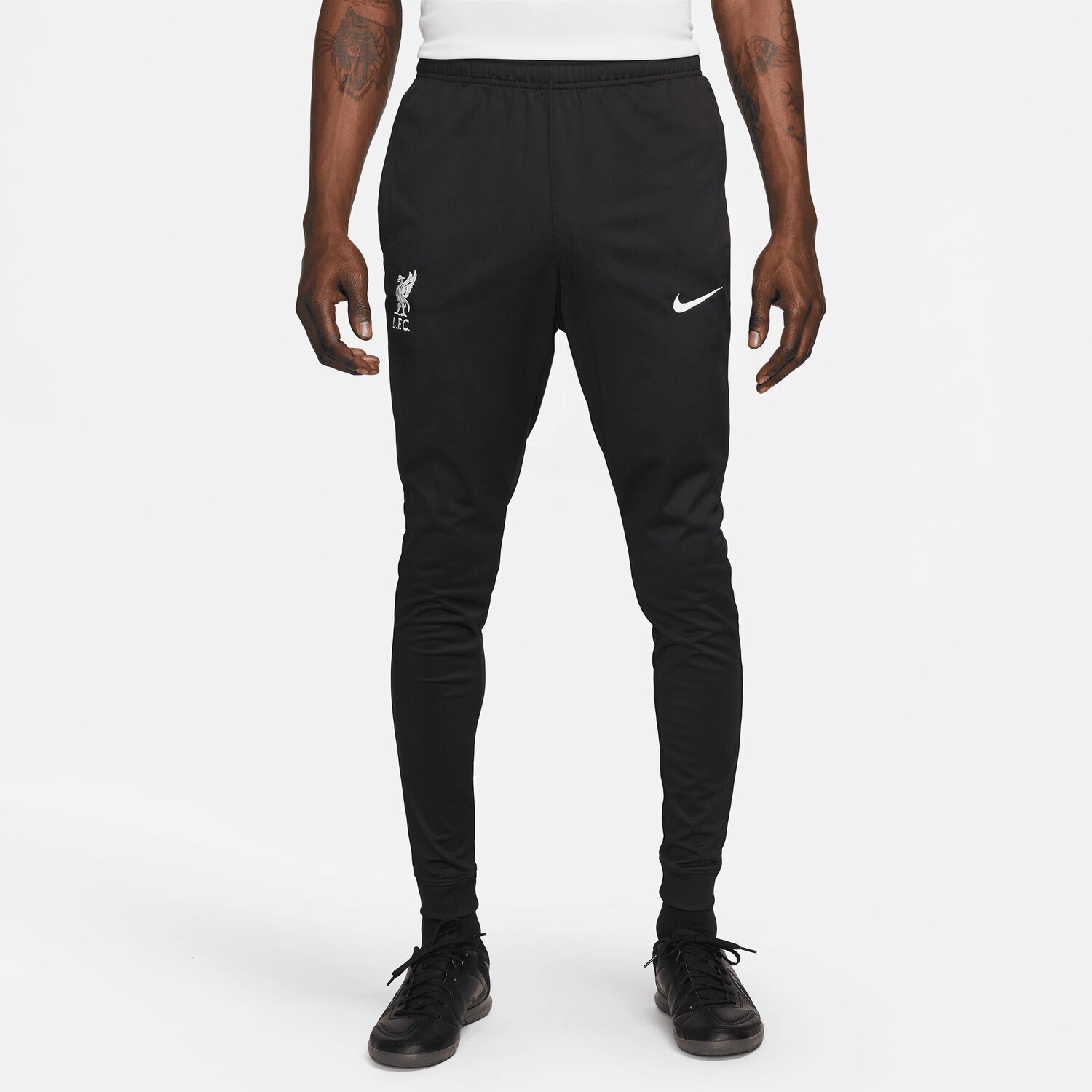 

Брюки Nike Trainingshose FC Liverpool Strike, черный