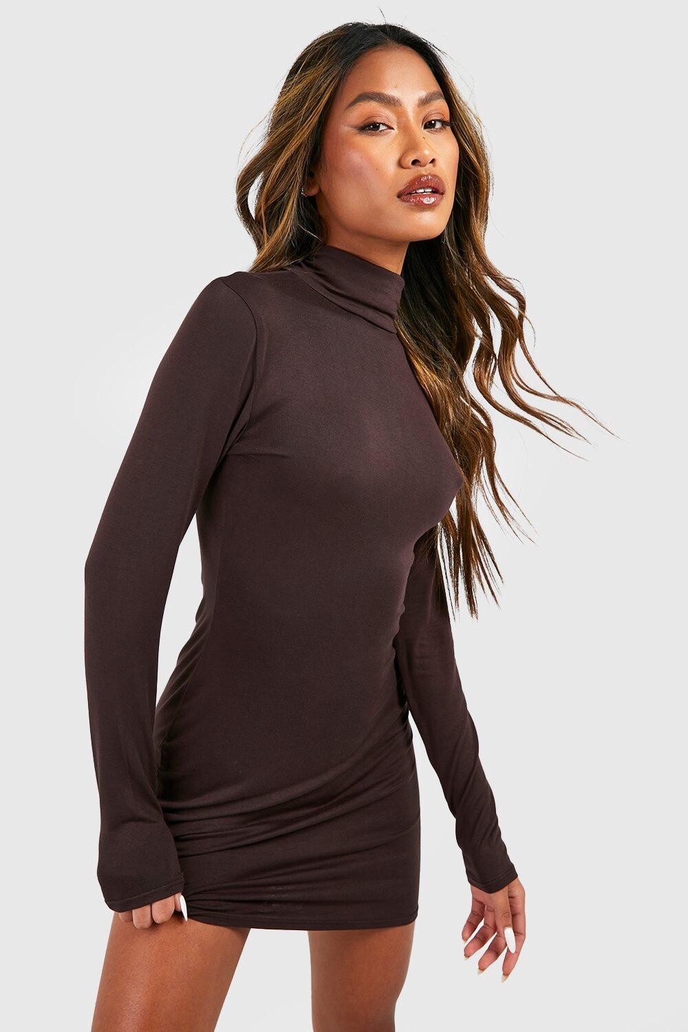 

Мини-платье с длинным рукавом и высоким воротником Basics boohoo, коричневый