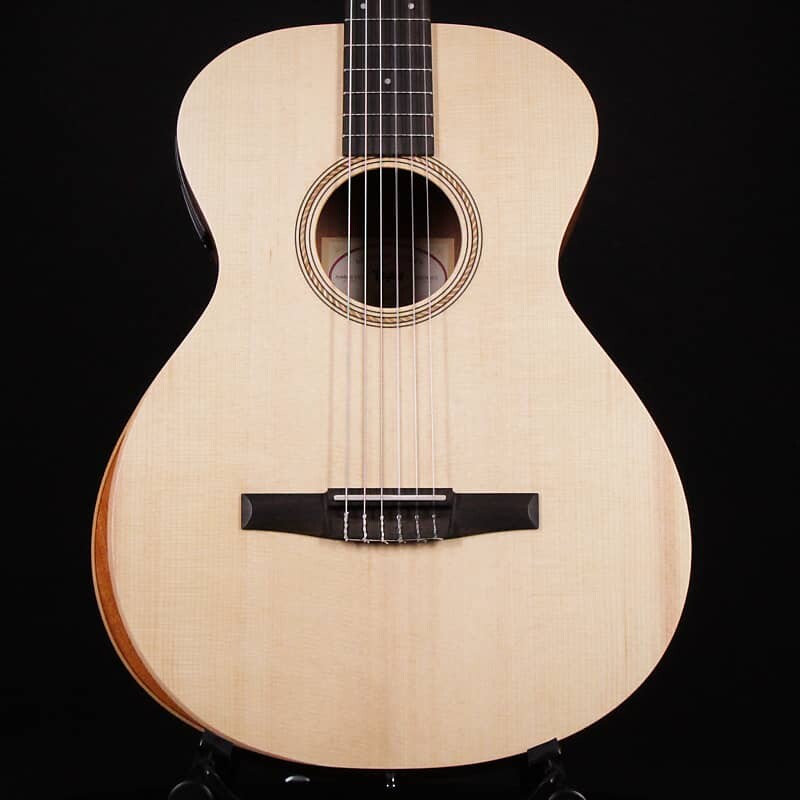 

Акустическая гитара Taylor Academy 12e-N Natural Nylon String Guitar 2023