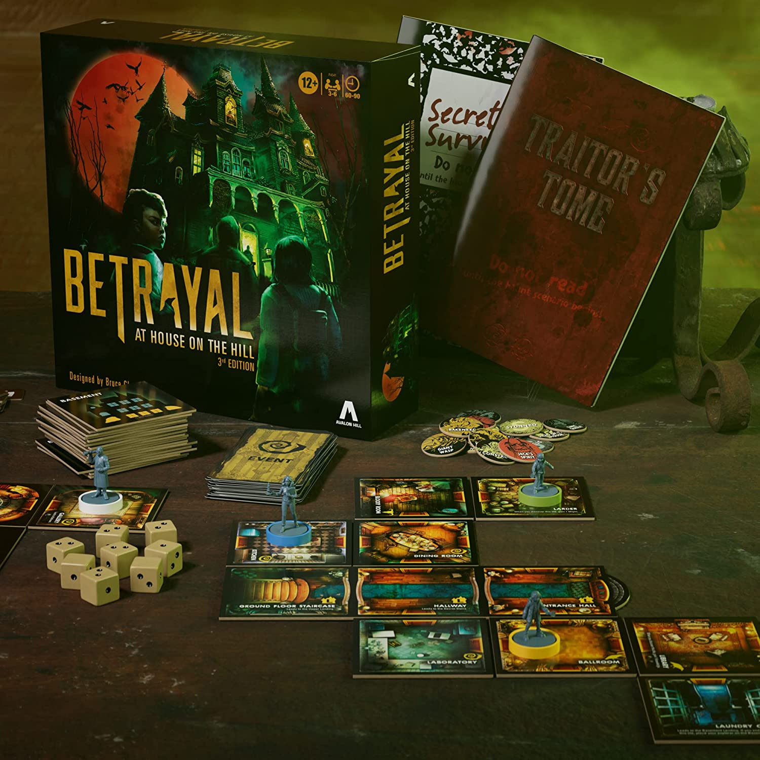 Настольная игра Hasbro Gaming Betrayal: At The House On The Hill 3rd  Edition – купить с доставкой из-за рубежа через платформу «CDEK.Shopping»