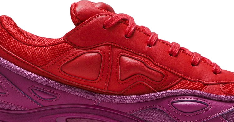 Raf simons ozweego red hot sale chrome