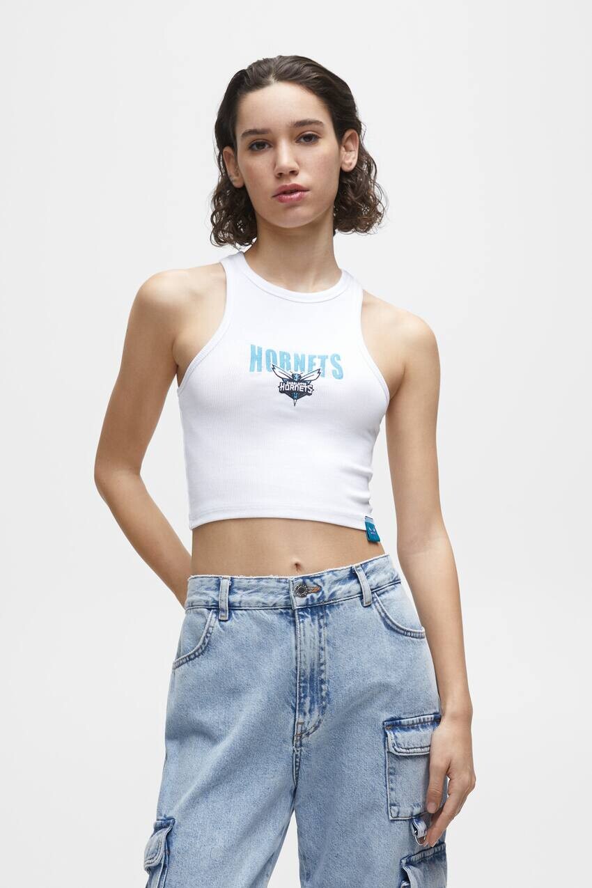 

Майка NBA Charlotte Hornets Pull&Bear