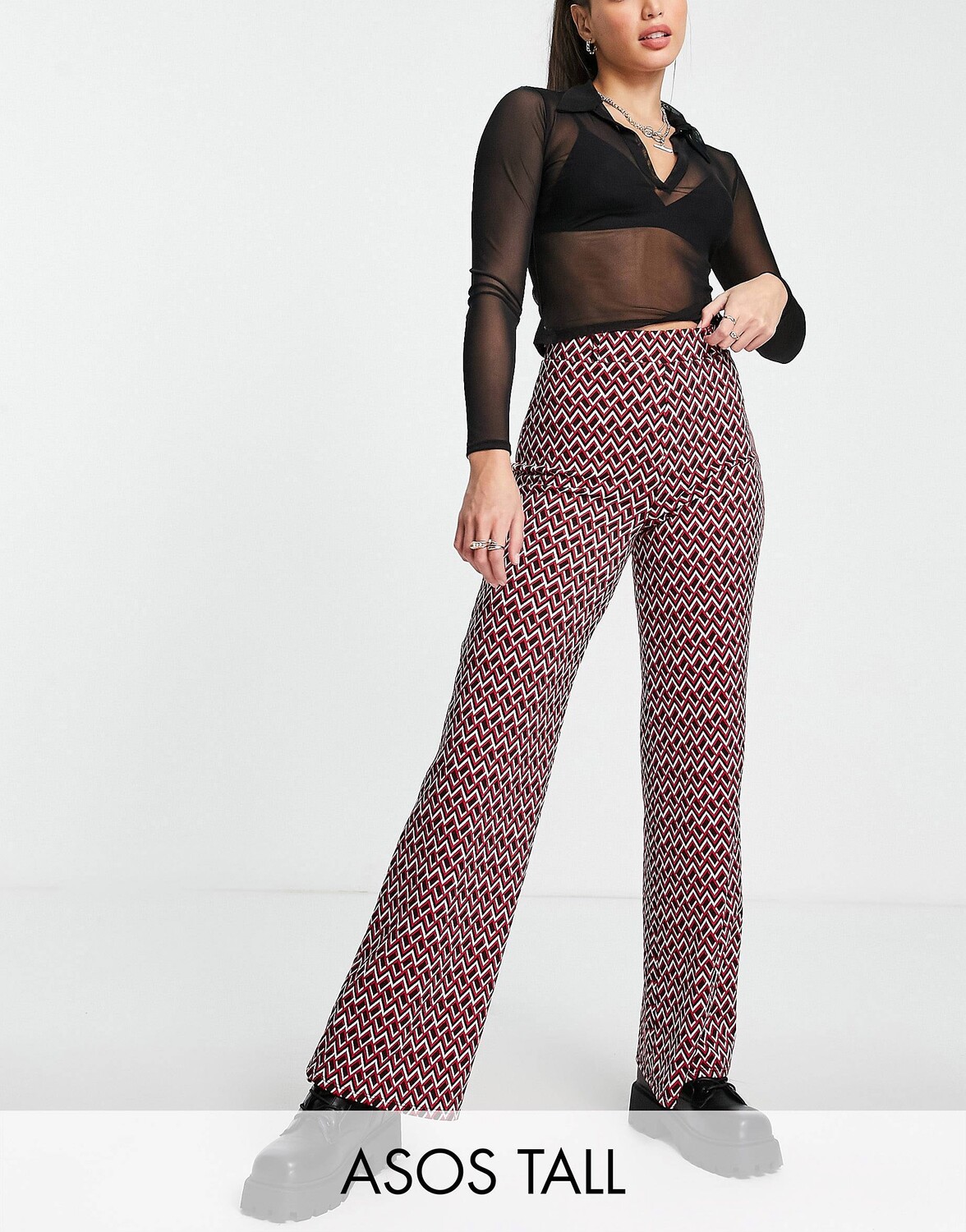

Широкие расклешенные брюки свободного кроя из джерси с геопринтом ASOS DESIGN Tall