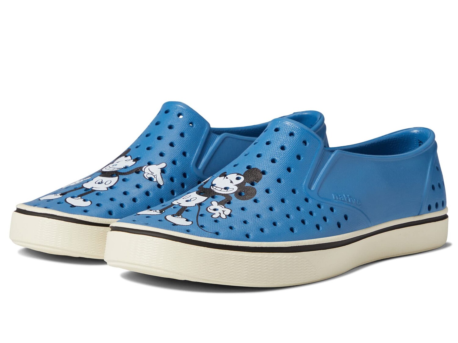 Кроссовки Native Shoes Kids, Miles Disney Print цена и фото