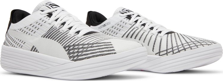 Puma clyde sale white black