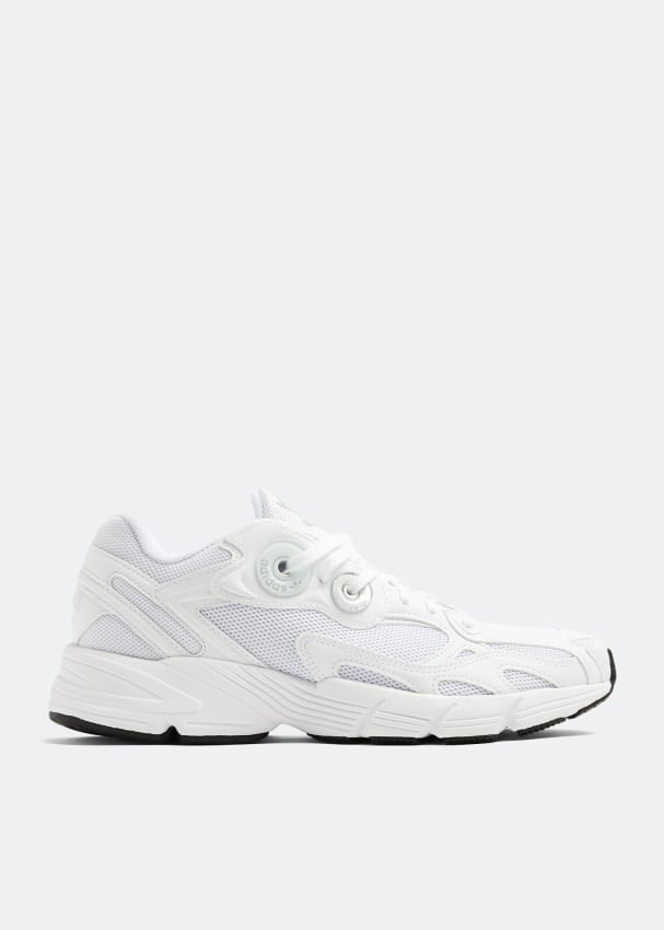 

Кроссовки Adidas Astir, белый
