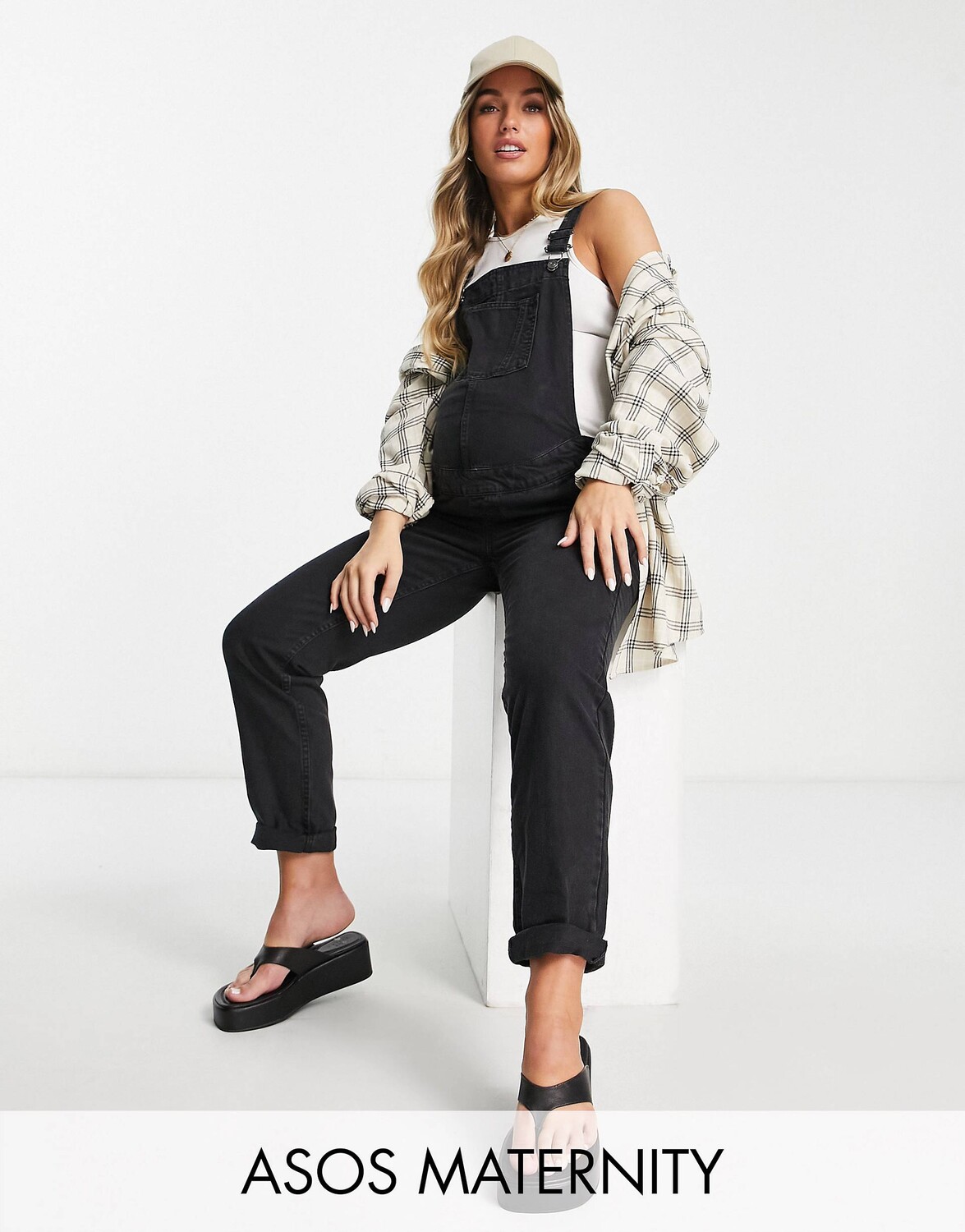 

Черный джинсовый комбинезон ASOS DESIGN Maternity 'original'