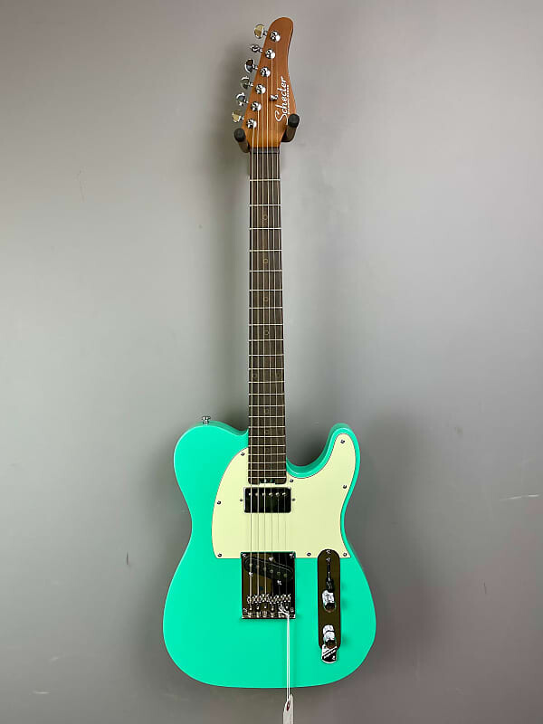 

Schecter Nick Johnston PT 2022 Атомно-зеленый