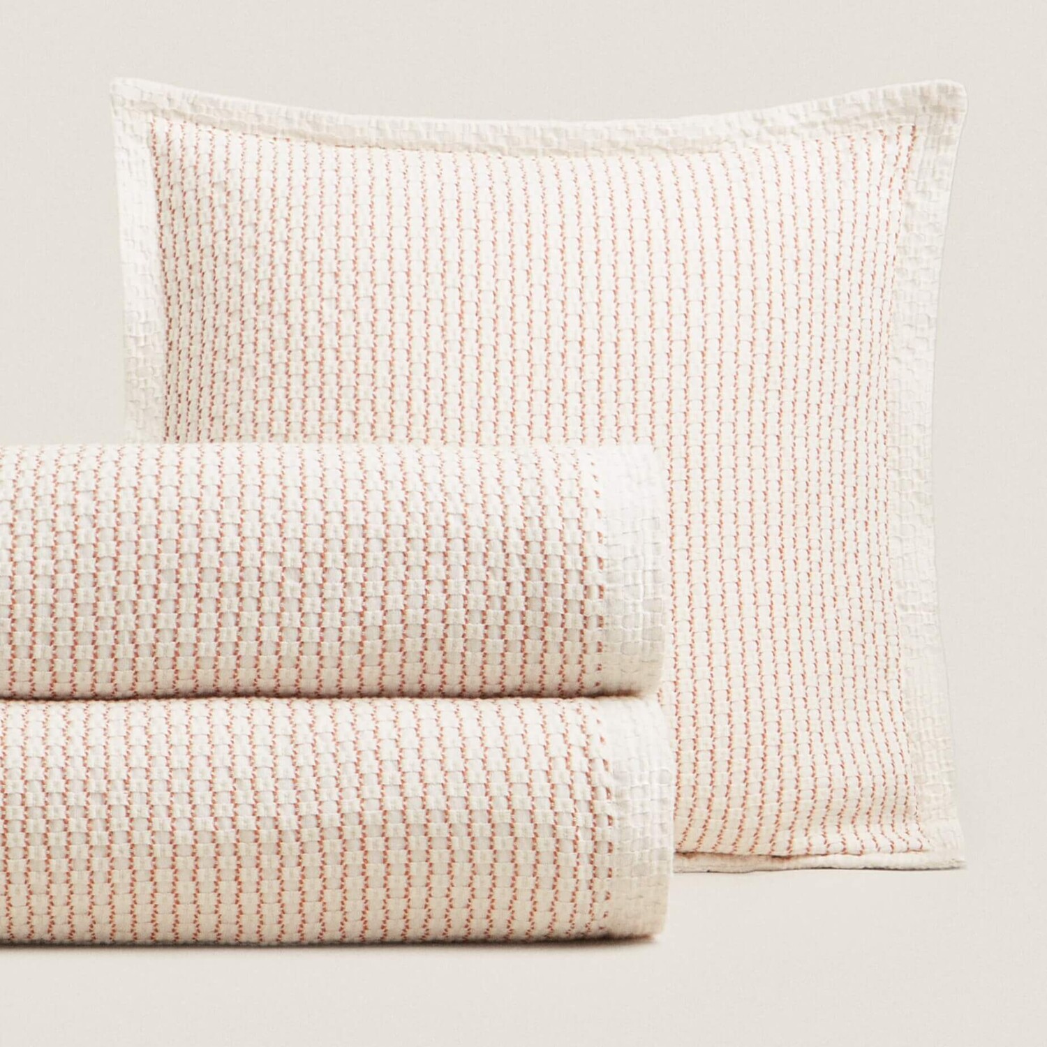 

Покрывало хлопковое Zara Home Textured, розовый