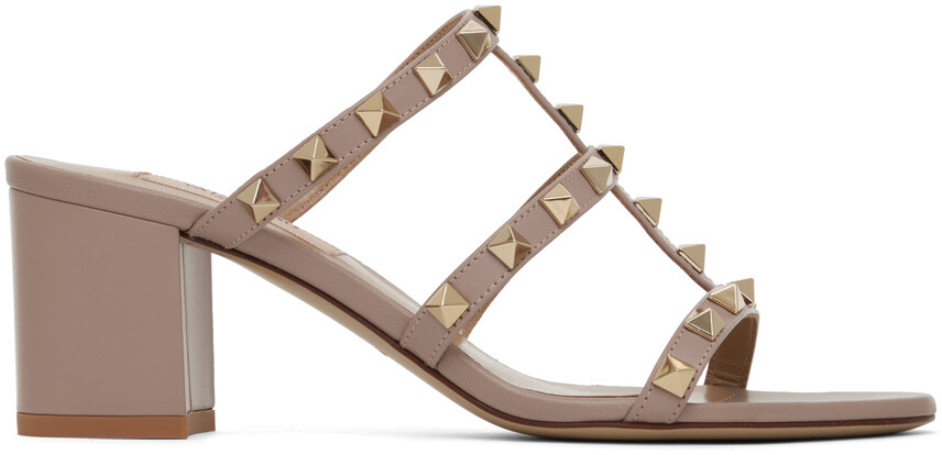 

Розовые босоножки на каблуке Rockstud 60 Valentino Garavani